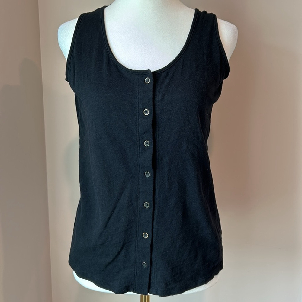 Bundle 6 Old Navy Size Small Tops, Tanks, Tees Black, White Yellow Stripes - Picture 3 of 10